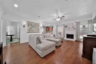 34605 Kara Ln, Pinehurst, TX 77362 - Photo 13