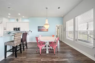 18611 Warrior Rd, Galveston, TX 77554 - Photo 15