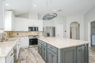 24918 Oconee Dr, Tomball, TX 77375 - Photo 13