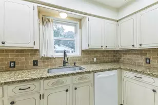 1210 Timber Ln, Rosenberg, TX 77471 - Photo 13