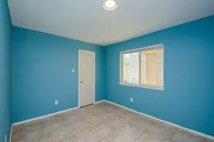 8607 Crystal Cove Ct, Houston, TX 77044 - Photo 13