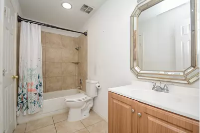 8607 Crystal Cove Court, Houston, TX 77044 - Photo 17