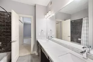 3501 Chenevert St, Houston, TX 77004 - Photo 13