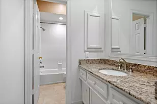 98 Northgate Dr, The Woodlands, TX 77380 - Photo 37