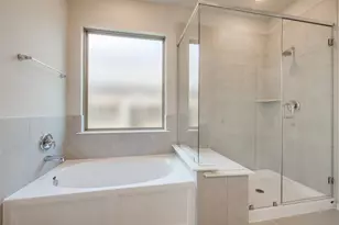 13727 Tranquila Vis Dr, Cypress, TX 77433 - Photo 21
