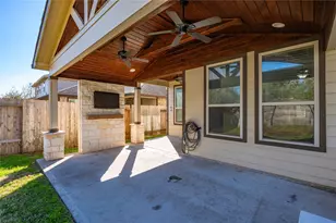 6719 Strawberry Brook Ln, Dickinson, TX 77539 - Photo 33