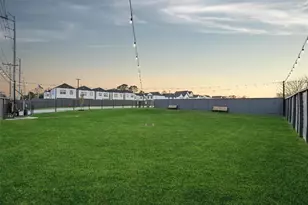 1212 Highland Row Ln, Houston, TX 77091 - Photo 27