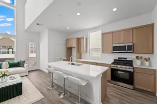 1212 Highland Row Ln, Houston, TX 77091 - Photo 11