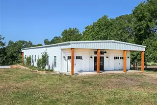 400 E Mill St, Round Top, TX 78954 - Photo 9