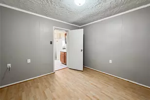 132 Grothe Ln, Houston, TX 77022 - Photo 27