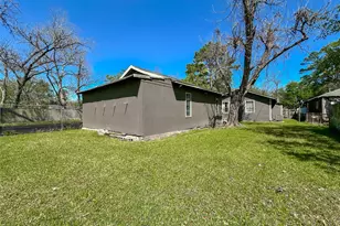 132 Grothe Ln, Houston, TX 77022 - Photo 35