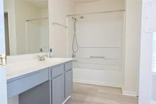 16011 Crooked Arrow Dr, Sugar Land, TX 77498 - Photo 31