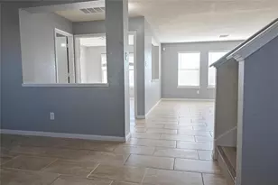 16011 Crooked Arrow Dr, Sugar Land, TX 77498 - Photo 5