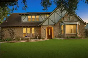 605 Tanglewood Dr, Friendswood, TX 77546 - Photo 1