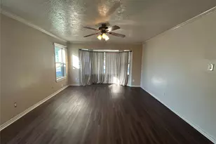 605 Tanglewood Dr, Friendswood, TX 77546 - Photo 7