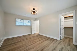 10930 White Thorn St, Houston, TX 77016 - Photo 33