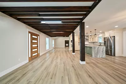 10930 White Thorn Street, Houston, TX 77016 - Photo 3