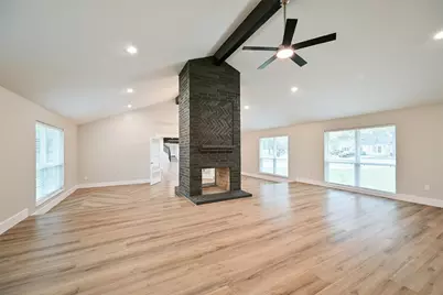 10930 White Thorn Street, Houston, TX 77016 - Photo 15