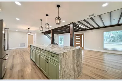 10930 White Thorn Street, Houston, TX 77016 - Photo 5
