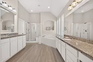 17906 Norwood Oaks Dr, Spring, TX 77379 - Photo 19