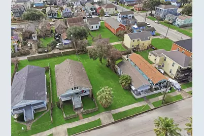 2815 Avenue K, Galveston, TX 77550 - Photo 5