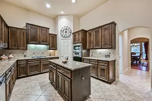 2701 Greenblade Ct, Pearland, TX 77584 - Photo 19