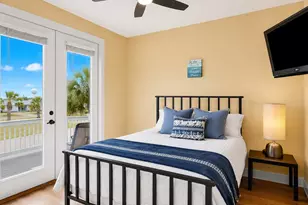 4118 Green Heron Dr, Galveston, TX 77554 - Photo 9
