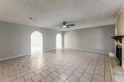 1914 Rosewood Lane, Huntsville, TX 77340 - Photo 3