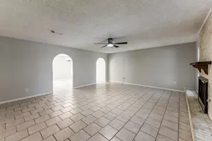 1914 Rosewood Ln, Huntsville, TX 77340 - Photo 3