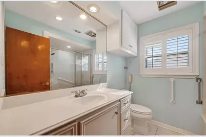 4202 Marlborough Drive, Houston, TX 77092 - Photo 11
