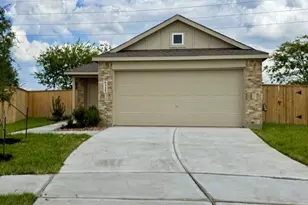 6335 Pelly Pl, Baytown, TX 77521 - Photo 1