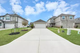 3702 Cub Dr, Conroe, TX 77301 - Photo 3