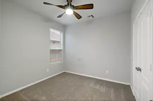 25738 Boxwood Hedge Ln, Tomball, TX 77375 - Photo 17