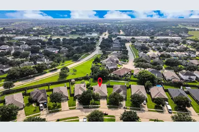 137 Rustic Colony Lane, Dickinson, TX 77539 - Photo 13