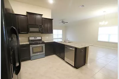 722 Mill Spring Court, Rosenberg, TX 77469 - Photo 11