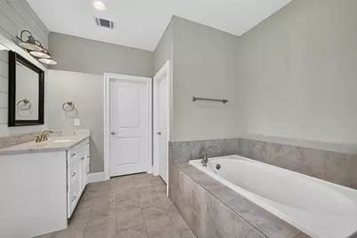2502 Radcliffe Street, Houston, TX 77007 - Photo 27
