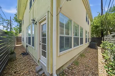 1413 Whispering Pines Drive #5, Houston, TX 77055 - Photo 21
