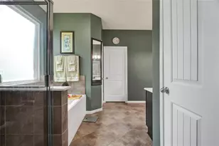 1242 S Maple Dr, Katy, TX 77493 - Photo 19