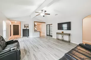 21100 Titian Dr., Magnolia, TX 77355 - Photo 9