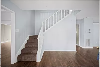 14918 Saint Cloud Drive, Houston, TX 77062 - Photo 7