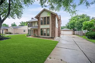 14918 St Cloud Dr, Houston, TX 77062 - Photo 3