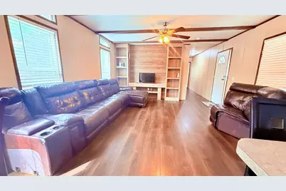 886 Road 51023, Cleveland, TX 77327 - Photo 5