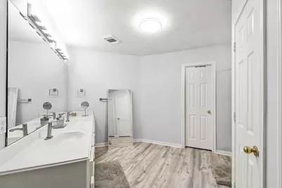 222 Doncaster Street, Conroe, TX 77303 - Photo 15