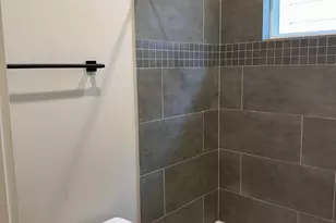 5206 Pinemont Creek Ln, Houston, TX 77018 - Photo 19