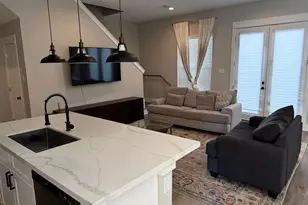 5206 Pinemont Creek Ln, Houston, TX 77018 - Photo 9