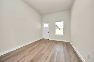 8025 Peachtree St, Houston, TX 77016 - Photo 11