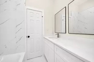 8025 Peachtree St, Houston, TX 77016 - Photo 37