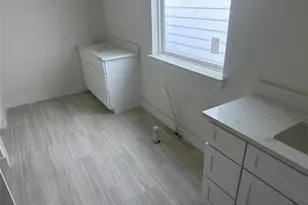 8706 Vadecha Dr, Houston, TX 77055 - Photo 5