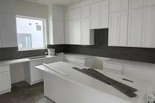 8706 Vadecha Dr, Houston, TX 77055 - Photo 3