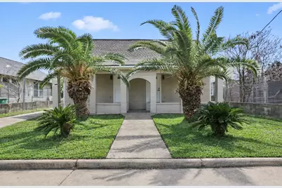 6618 Avenue N #B, Houston, TX 77011 - Photo 1